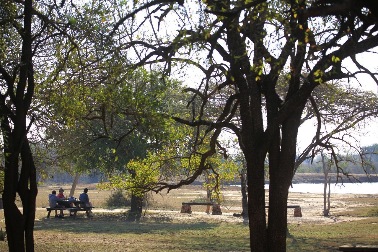 הוילה Simunye Hlane Royal National Park מראה חיצוני תמונה